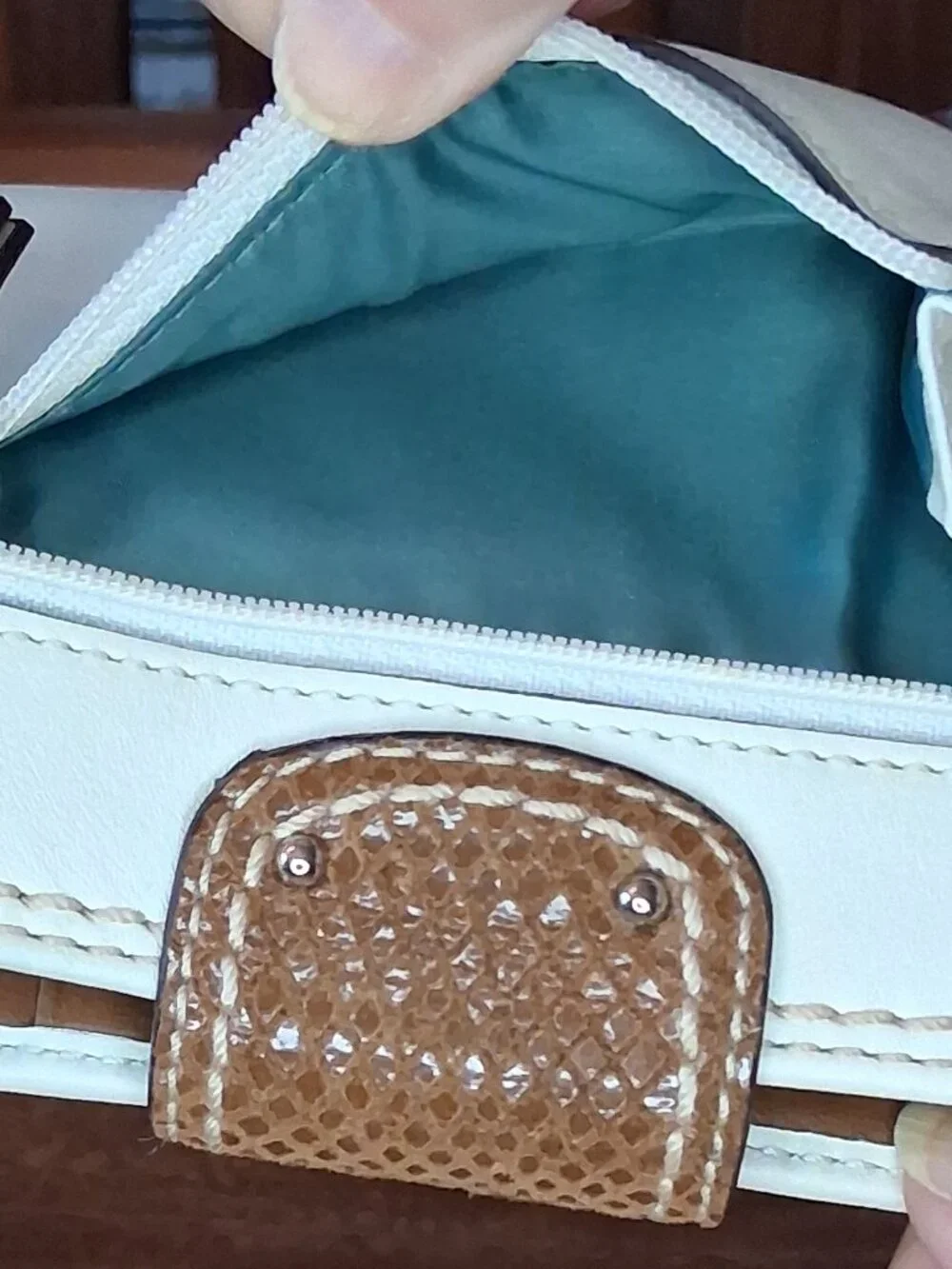 Coach Penelope Cream Leather Satchel Bag & Matching Turnlock Bifold Wallet Set